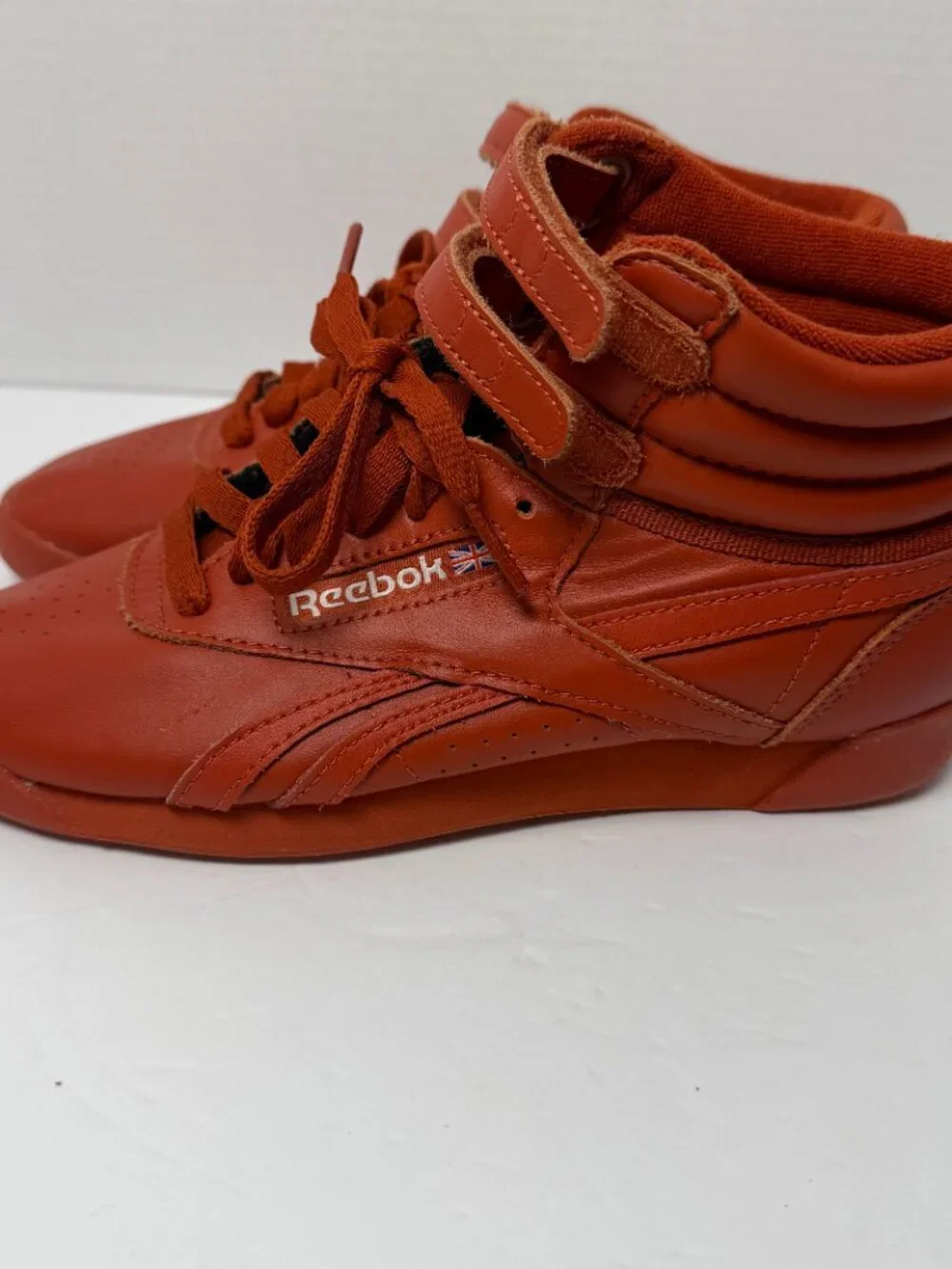 Reebok Classic Womens Red Freestyle Hi Fashion Sneakers GV6724 100005871 F/S HI